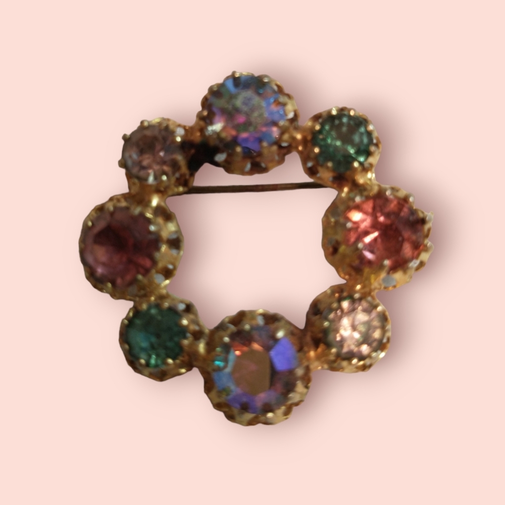 Brooch Karu Arke vintage made Austra